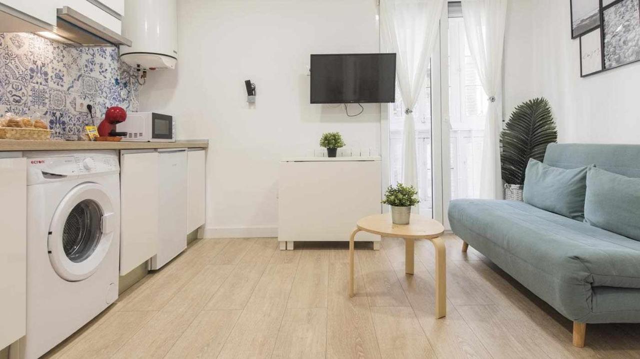 Apartamentos Dimax By Toledo Ap Екстер'єр фото