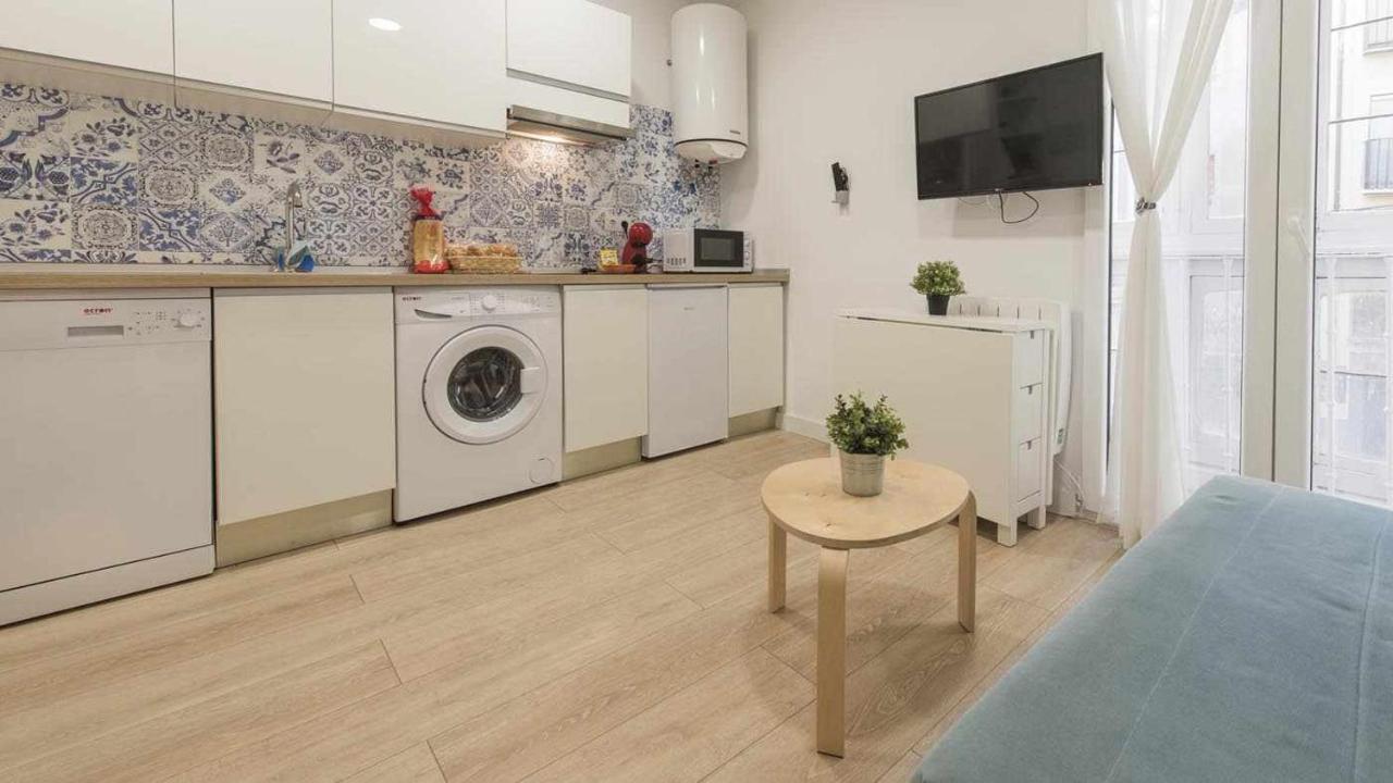 Apartamentos Dimax By Toledo Ap Екстер'єр фото