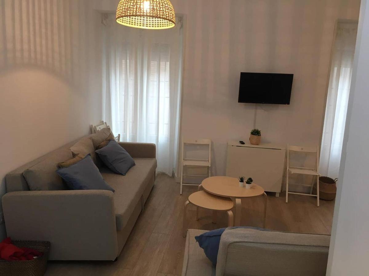 Apartamentos Dimax By Toledo Ap Екстер'єр фото