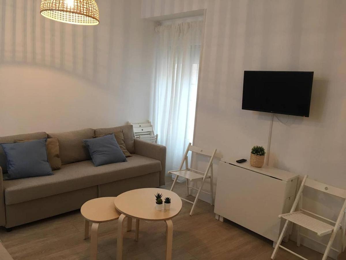 Apartamentos Dimax By Toledo Ap Екстер'єр фото